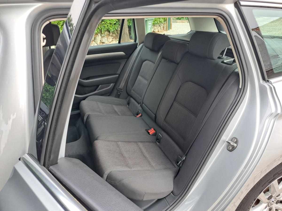 volkswagen-passat-1-6-tdi-bluemotion-2016-diesel-1598cc