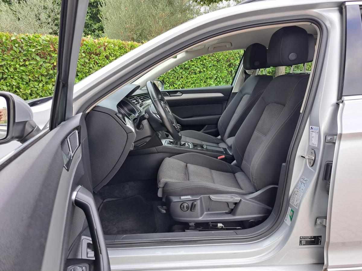 volkswagen-passat-1-6-tdi-bluemotion-2016-diesel-1598cc