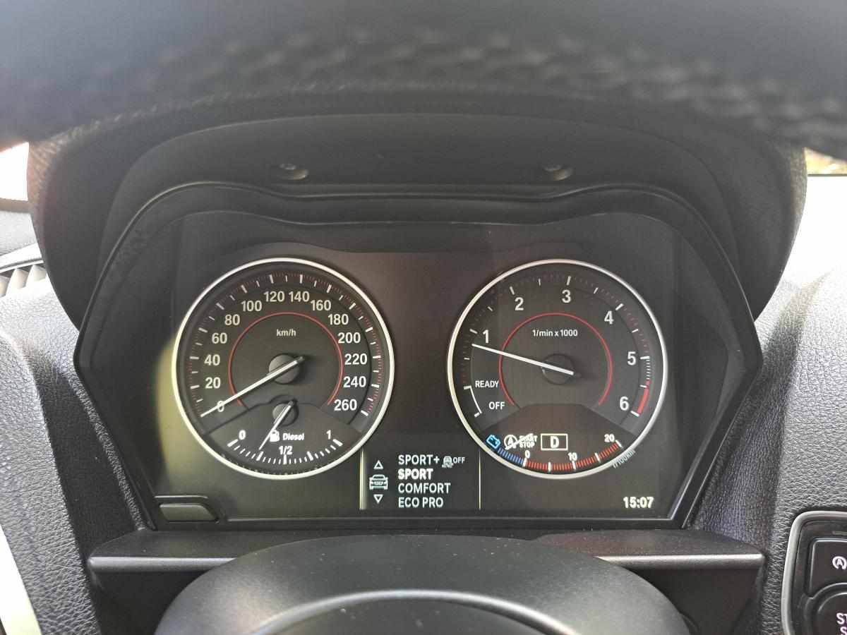 bmw-serie-1-118d-2016-diesel-1995cc
