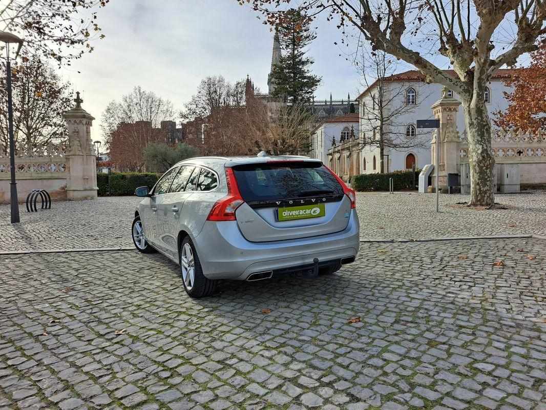 volvo-v60-2017-diesel-1969cc