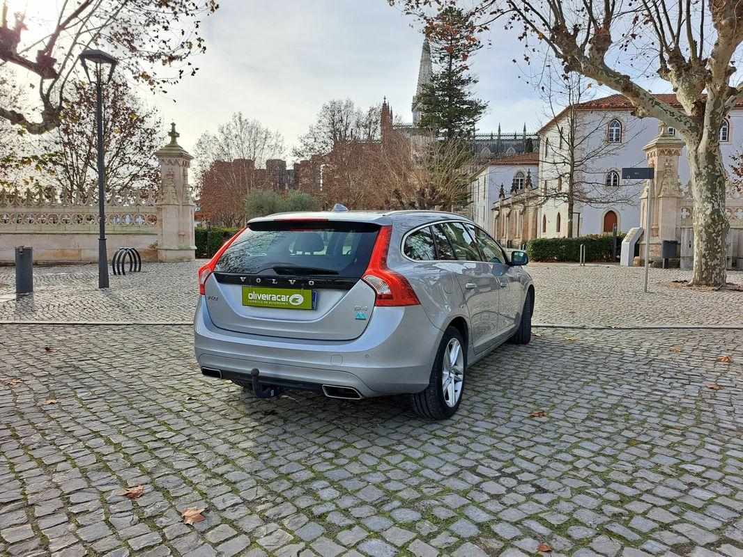 volvo-v60-2017-diesel-1969cc