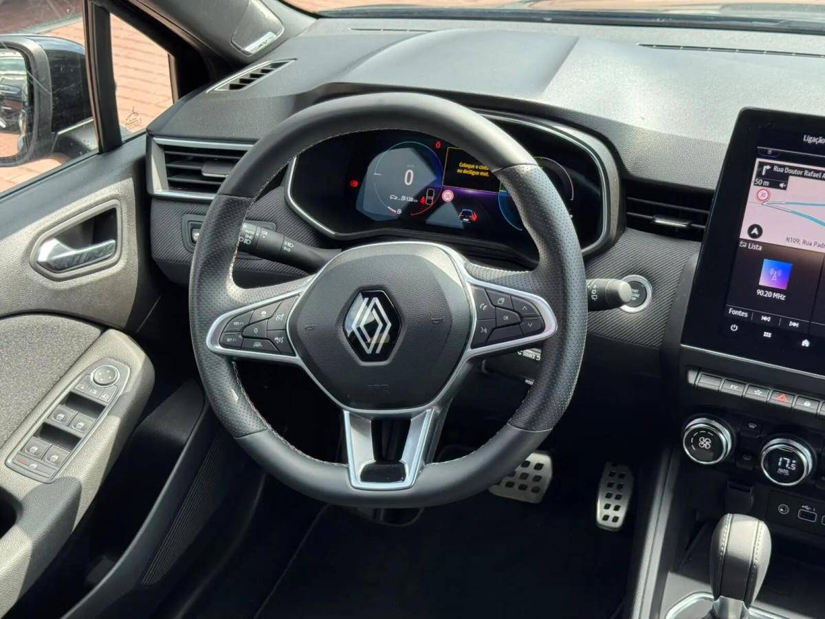 renault-clio-2025-hibrido-a-gasolina-1598cc