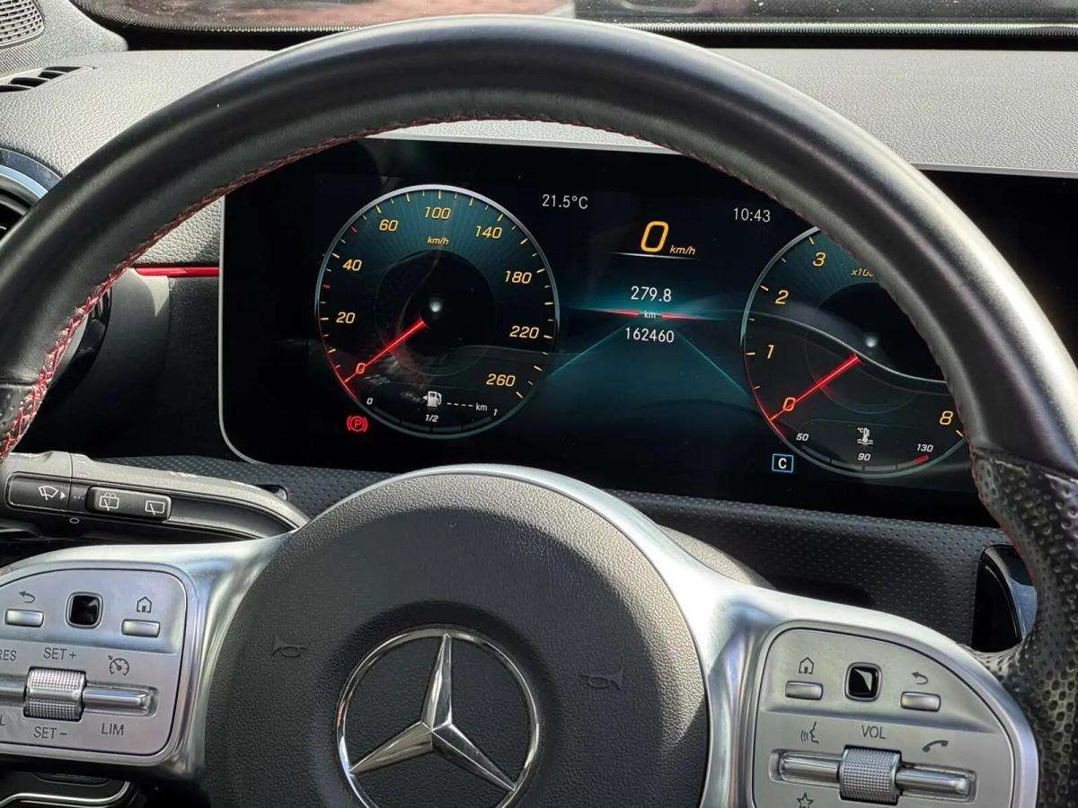 mercedes-benz-classe-a-a-180-2020-gasolina-1332cc