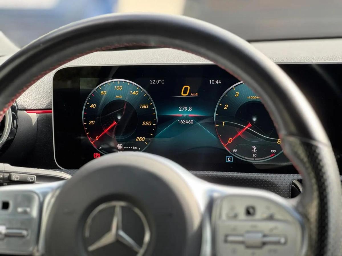 mercedes-benz-classe-a-a-180-2020-gasolina-1332cc