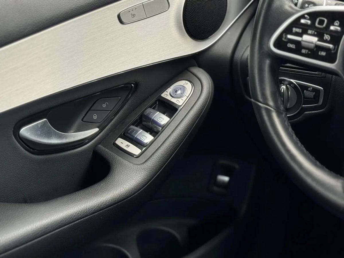 mercedes-benz-glc-300-de-4matic-2022-hibrido-a-diesel-1950cc
