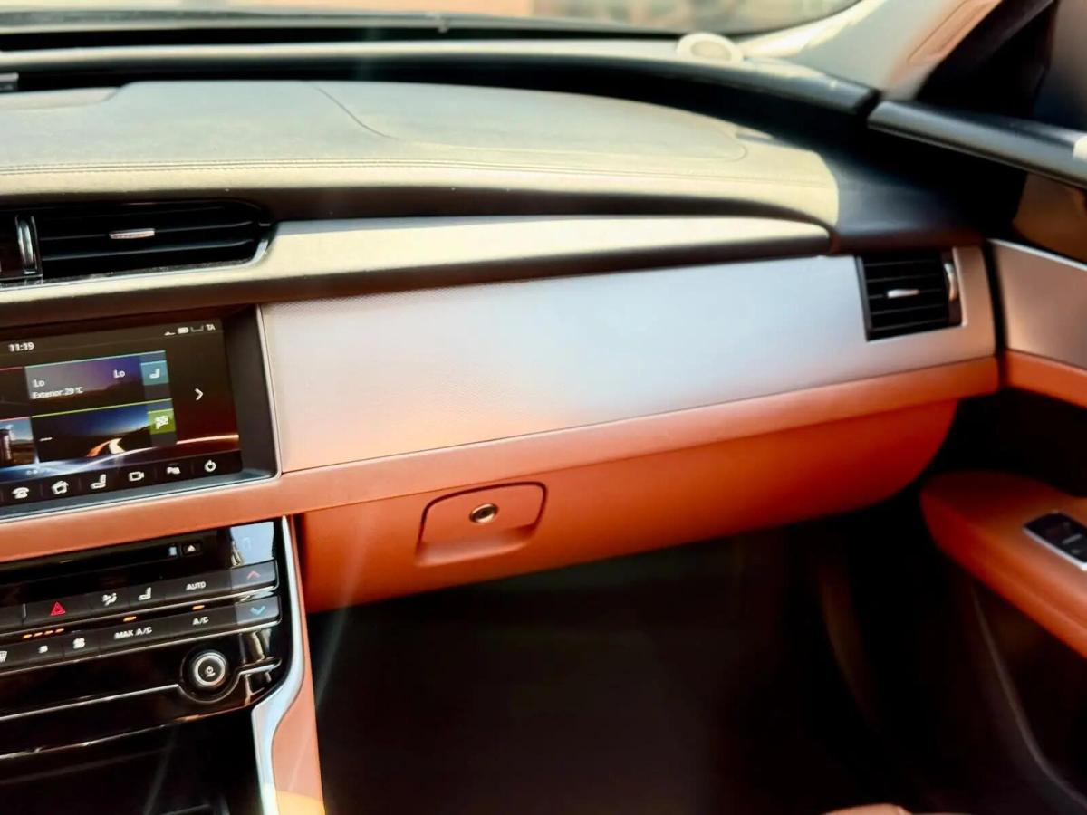 jaguar-xf-2016-diesel-1999cc