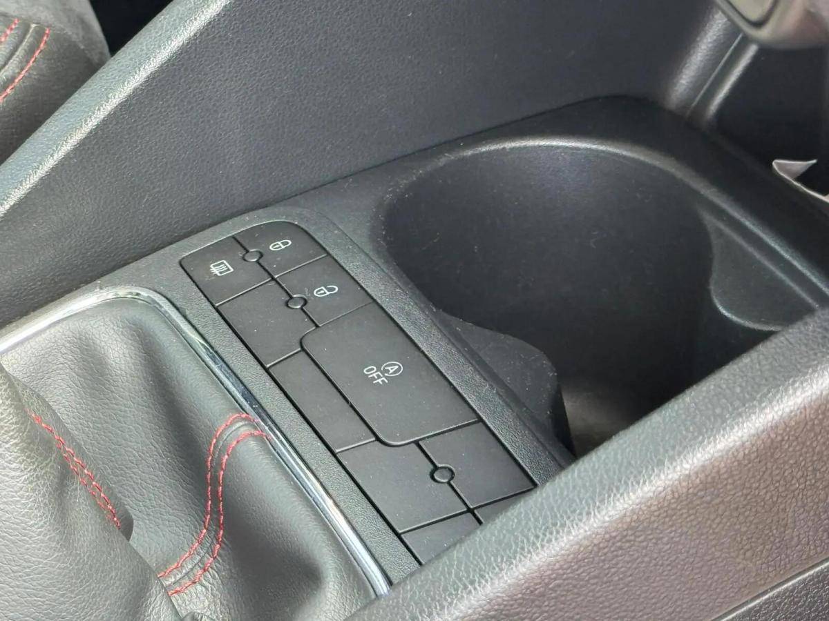 seat-ibiza-2016-diesel-1400cc