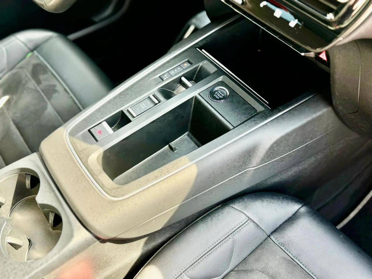 citroen-c5-aircross-2023-hibrido-a-gasolina-1598cc