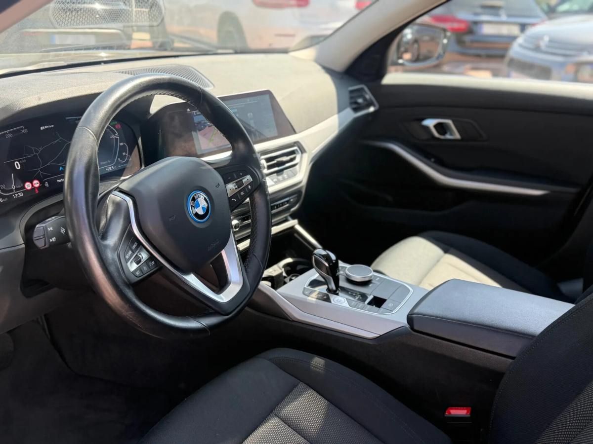 bmw-serie-3-330e-xdrive-2021-hibrido-a-gasolina-1998cc