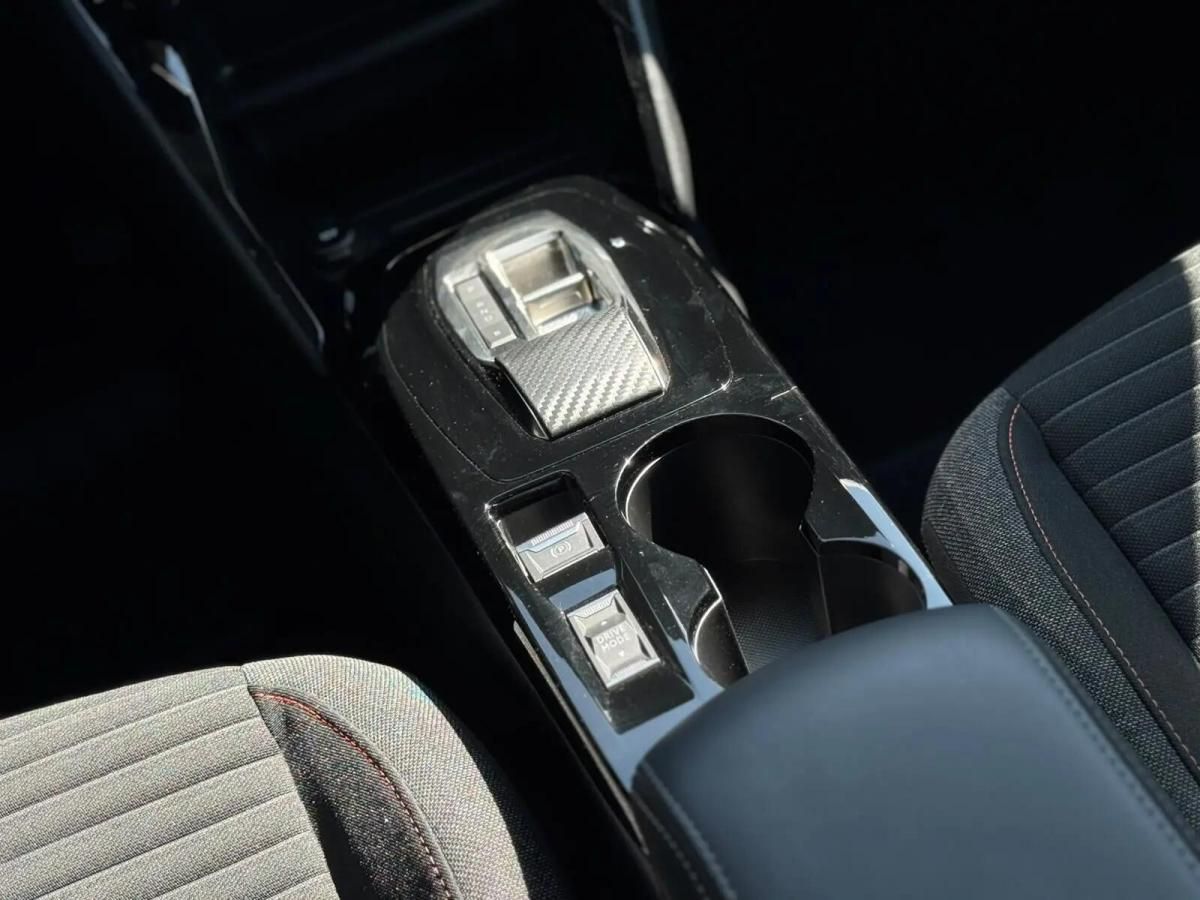 peugeot-e-208-2022-eletrico-0cc