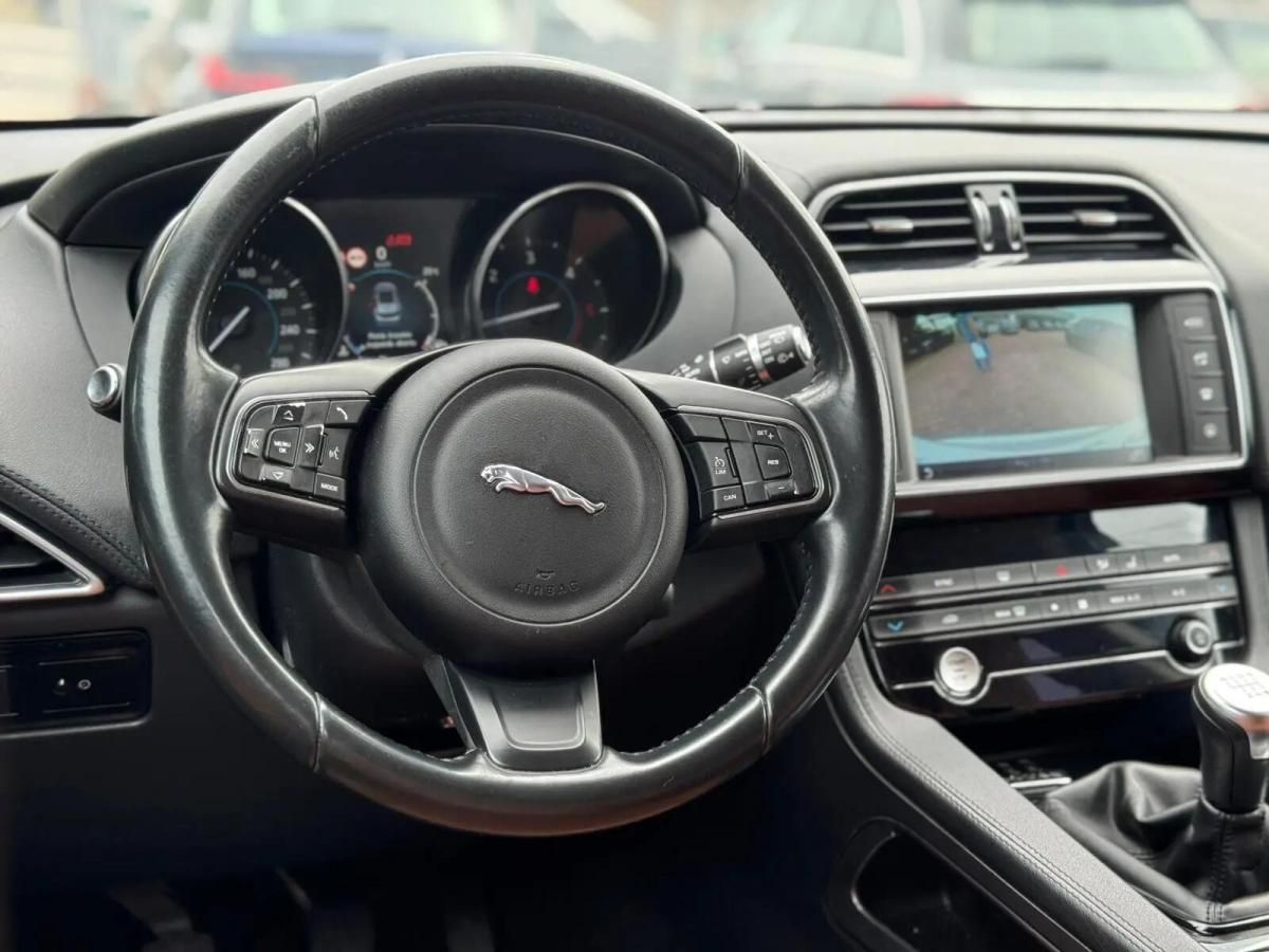 jaguar-f-pace-2017-diesel-1999cc