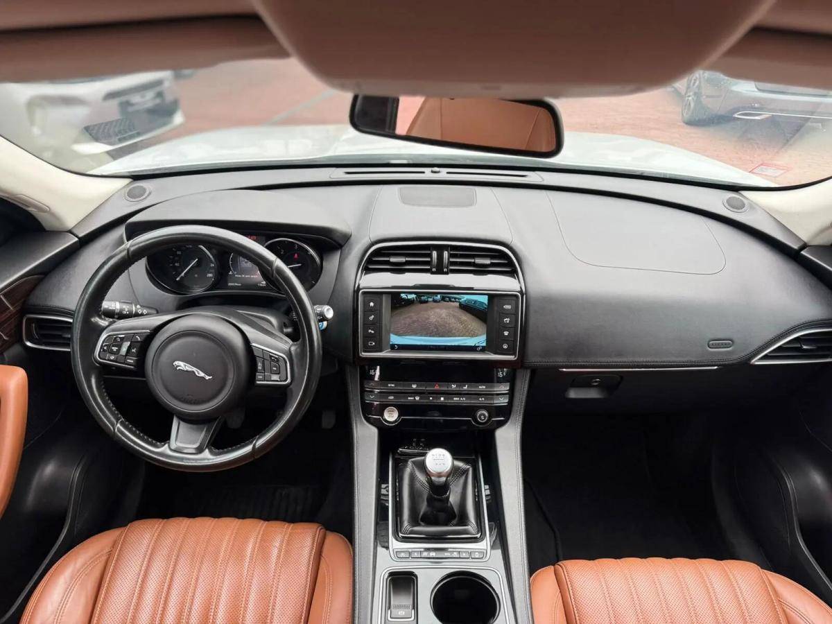 jaguar-f-pace-2017-diesel-1999cc