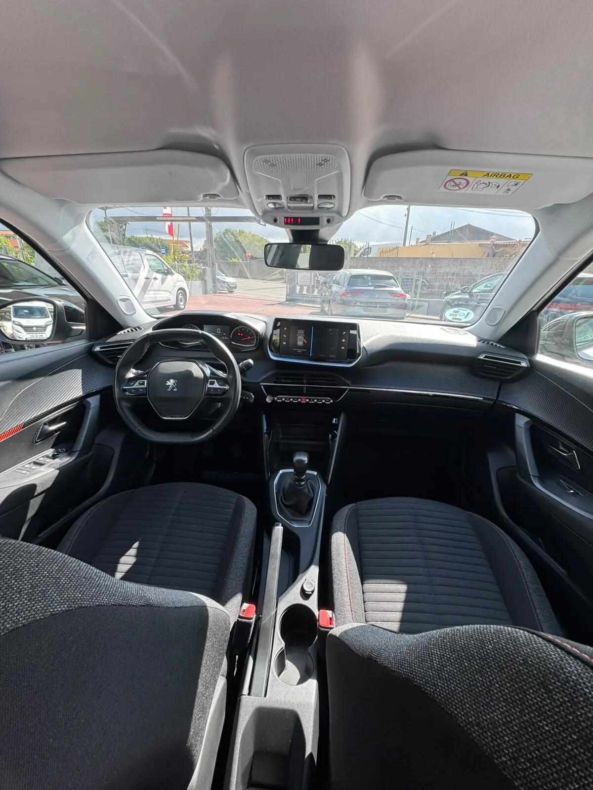peugeot-2008-2022-diesel-1499cc