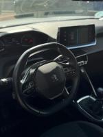 peugeot-2008-2022-diesel-1499cc