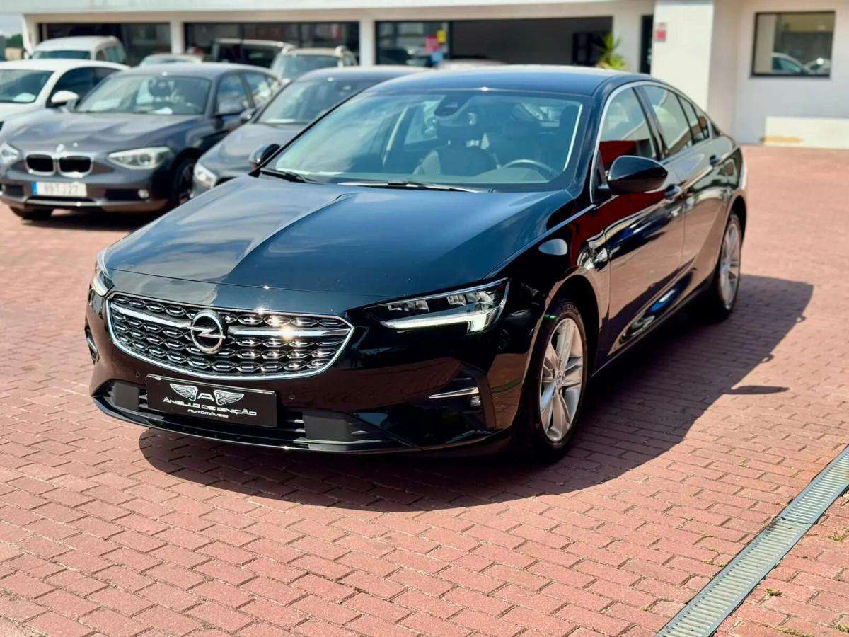 opel-insignia-grand-sport-2022-diesel-1496cc