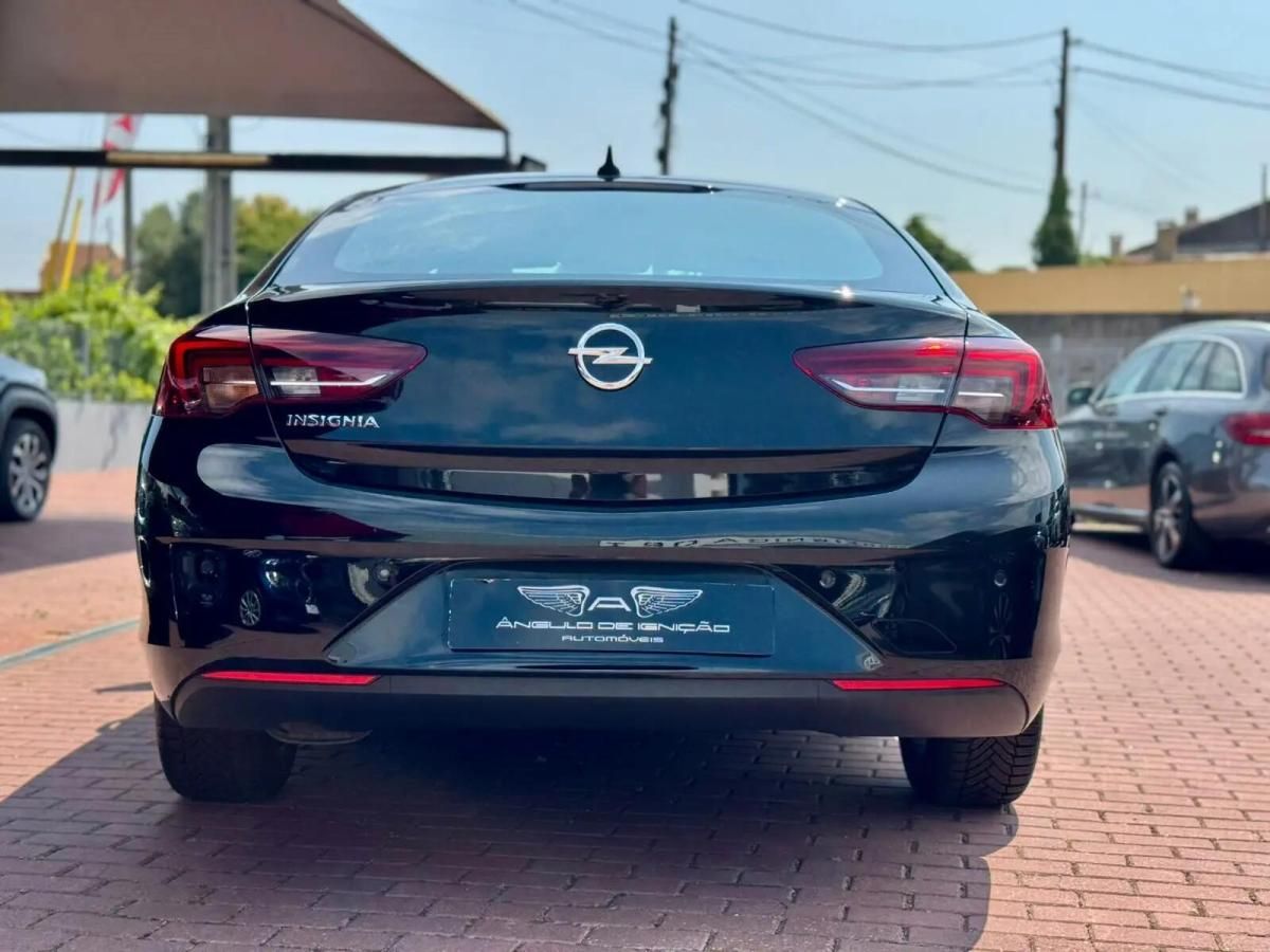 opel-insignia-grand-sport-2022-diesel-1496cc