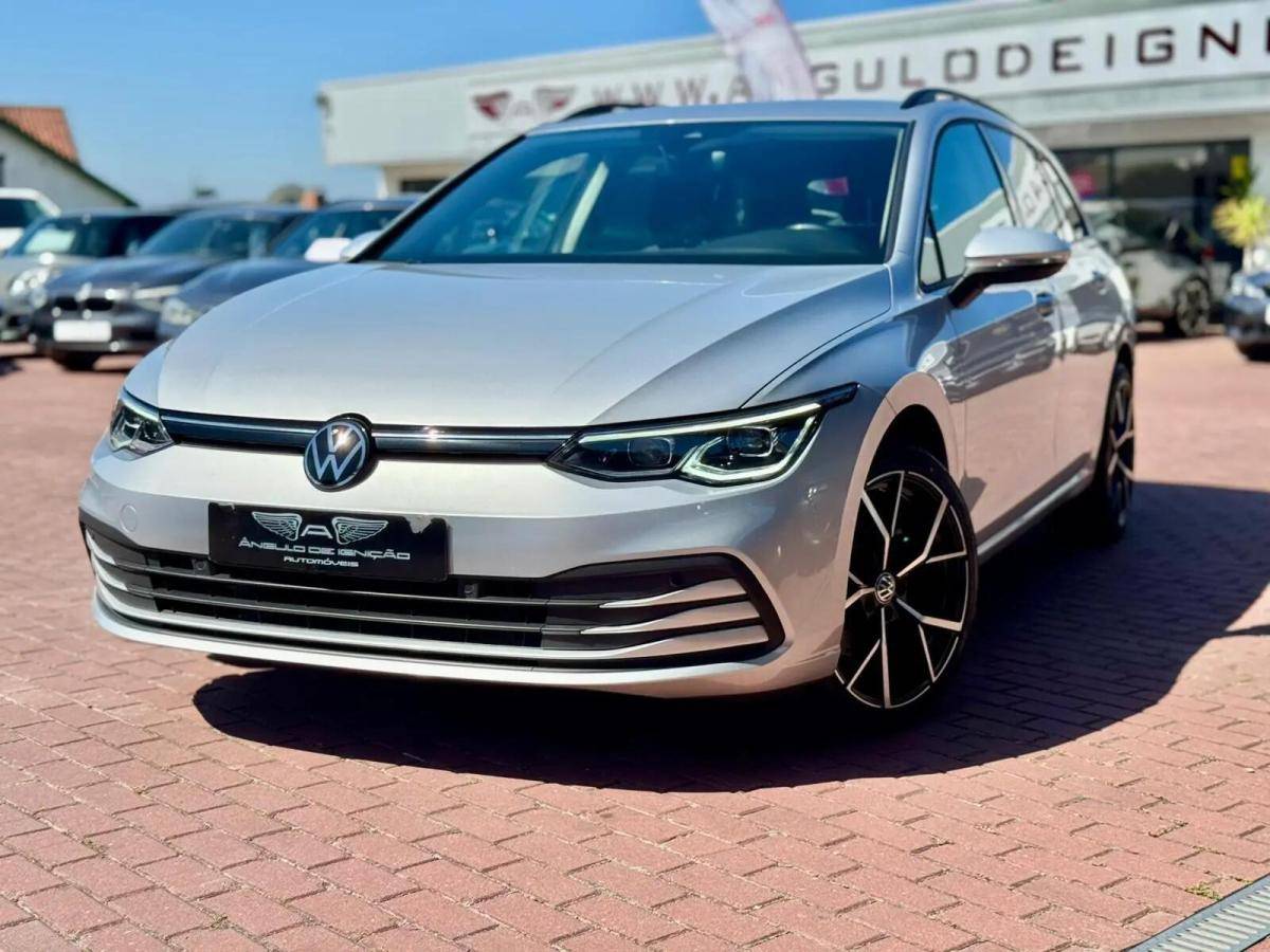 volkswagen-golf-variant-2022-diesel-1968cc