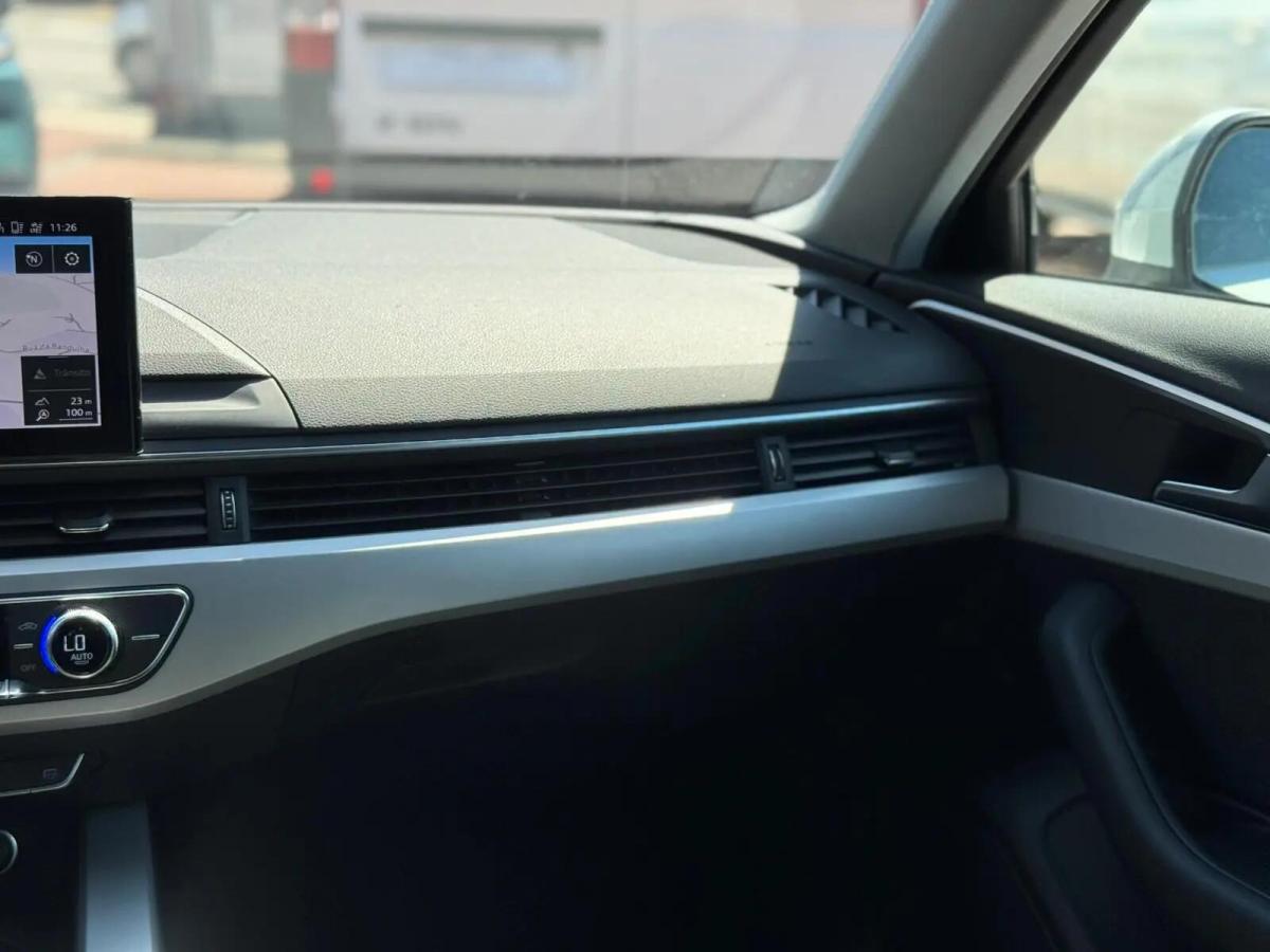audi-a4-2021-diesel-1968cc