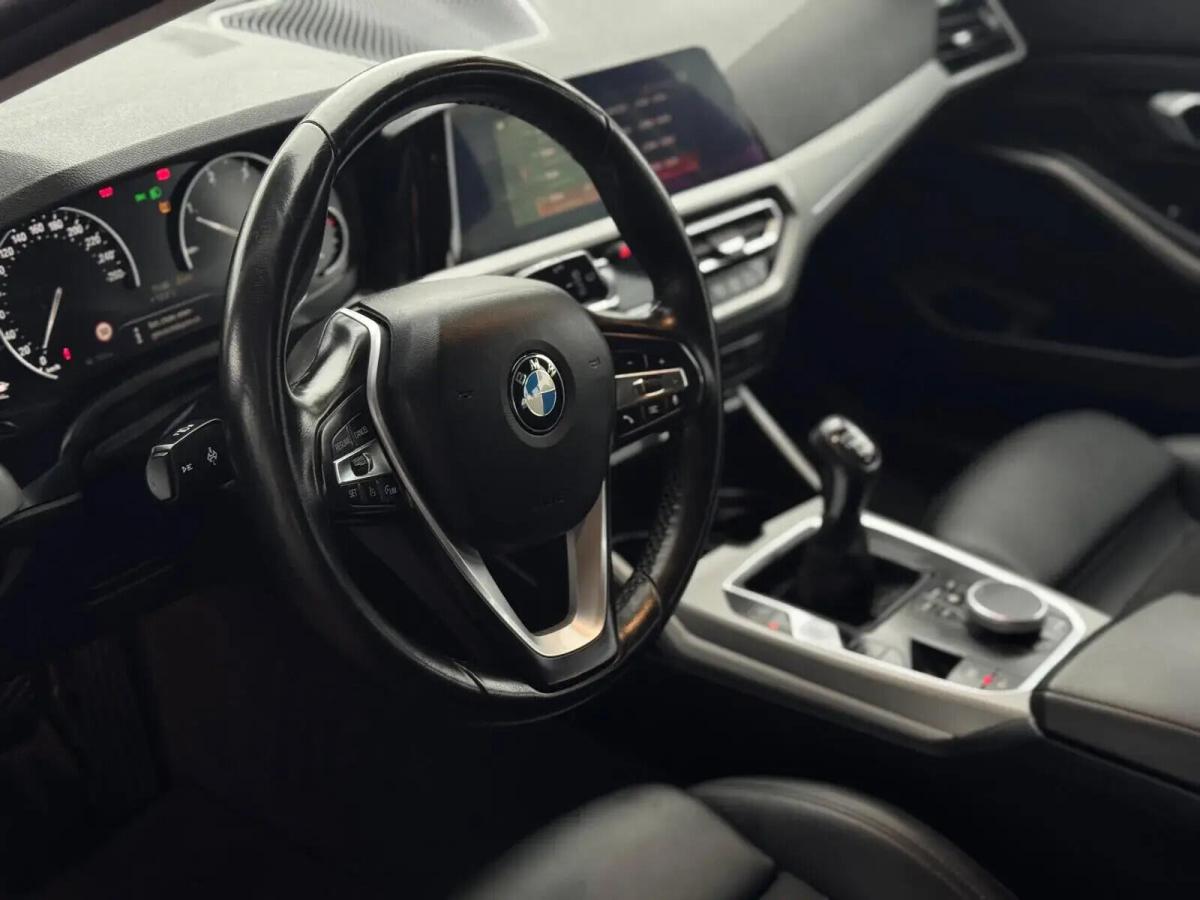 bmw-serie-3-318-d-touring-2020-diesel-1995cc
