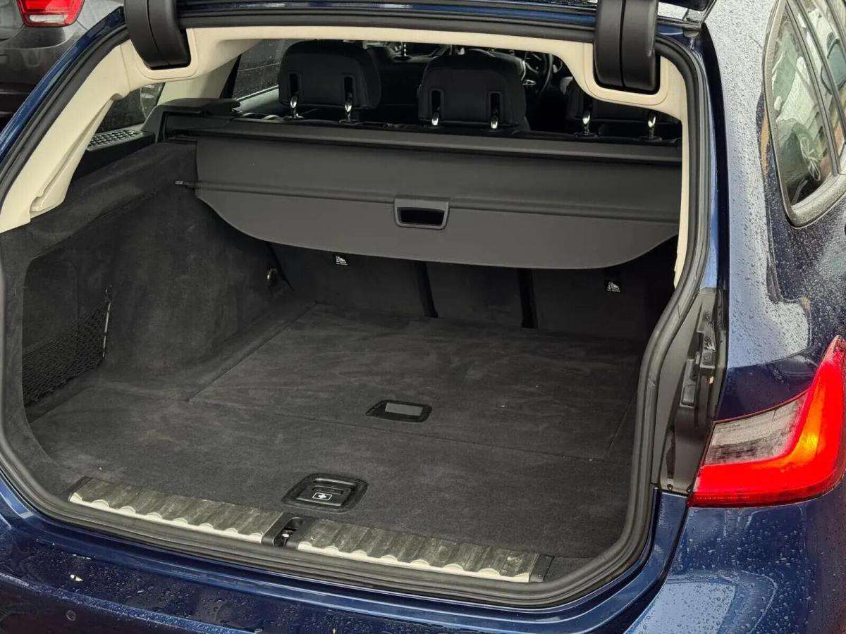 bmw-serie-3-318-d-touring-2020-diesel-1995cc