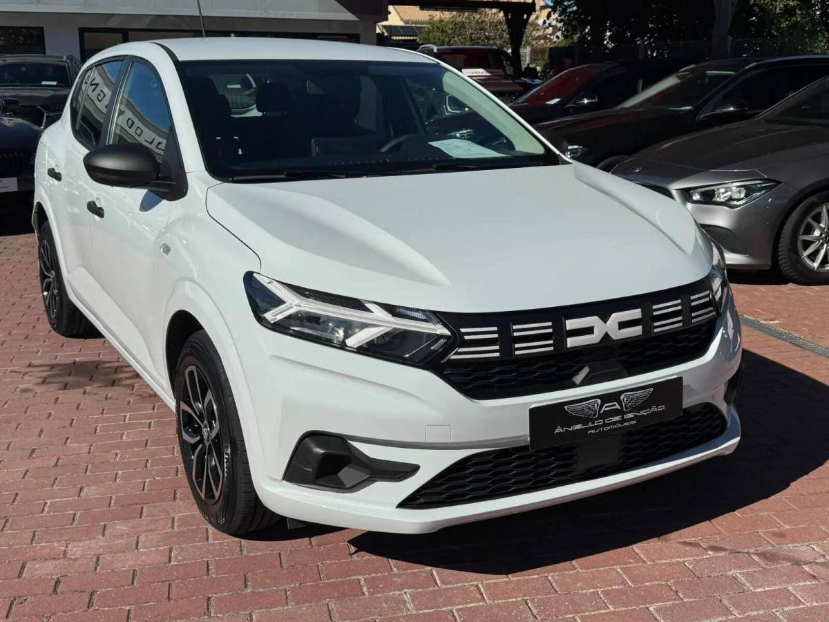 dacia-sandero-2023-gasolina-999cc
