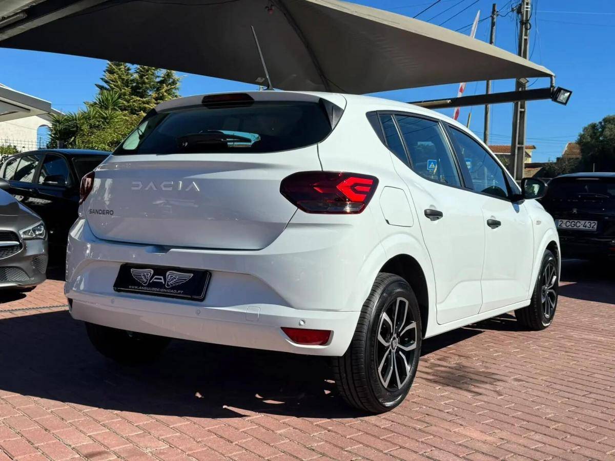 dacia-sandero-2023-gasolina-999cc