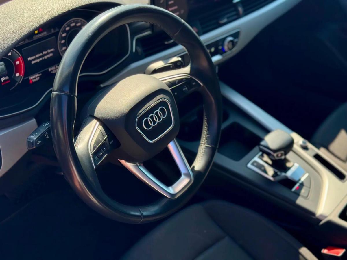 audi-a4-2021-diesel-1968cc