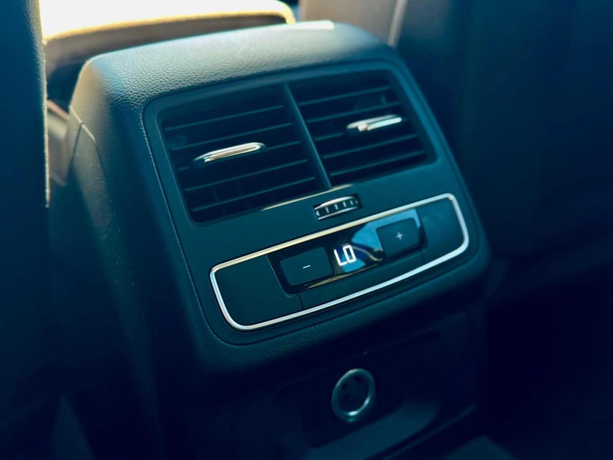 audi-a4-2021-diesel-1968cc