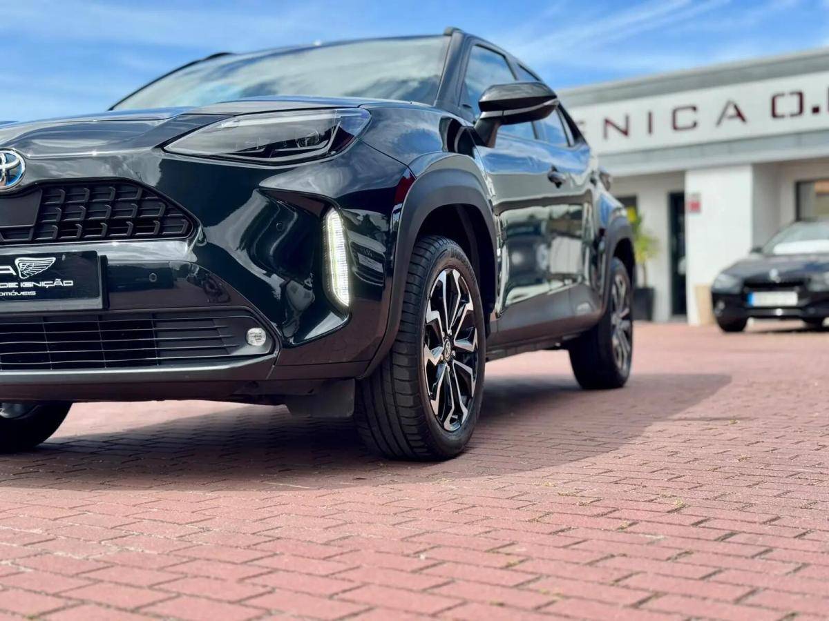 toyota-yaris-cross-2024-hibrido-a-gasolina-1490cc