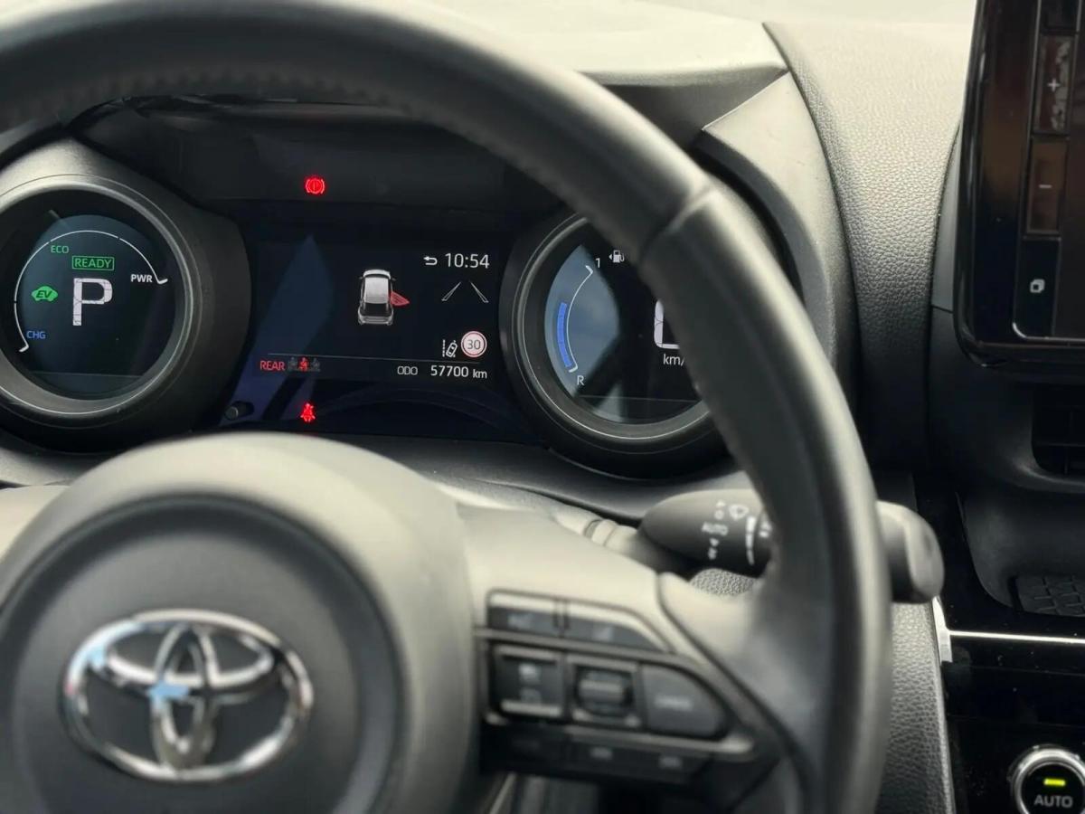 toyota-yaris-cross-2024-hibrido-a-gasolina-1490cc