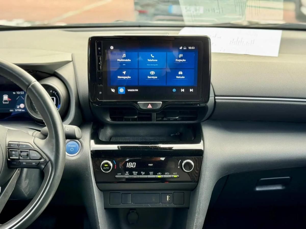 toyota-yaris-cross-2024-hibrido-a-gasolina-1490cc