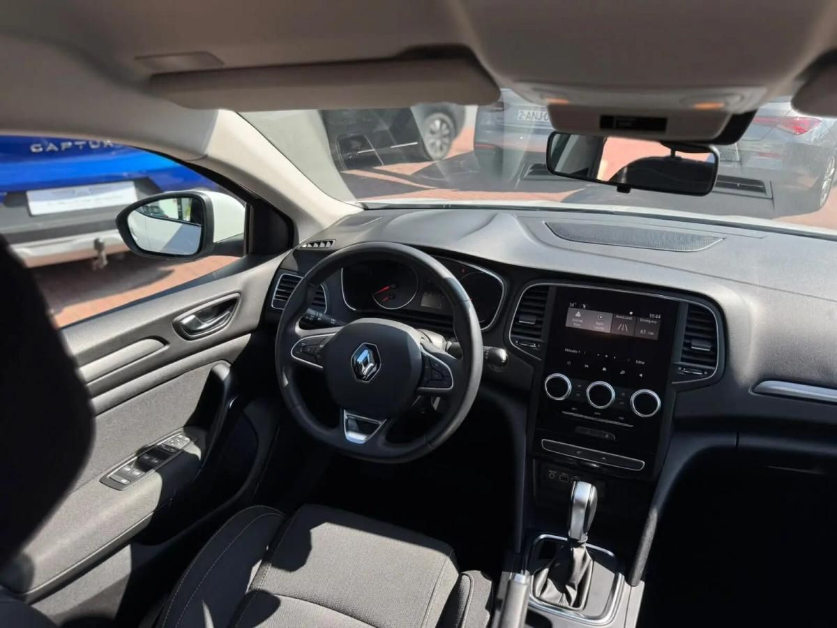 renault-megane-2022-diesel-1461cc