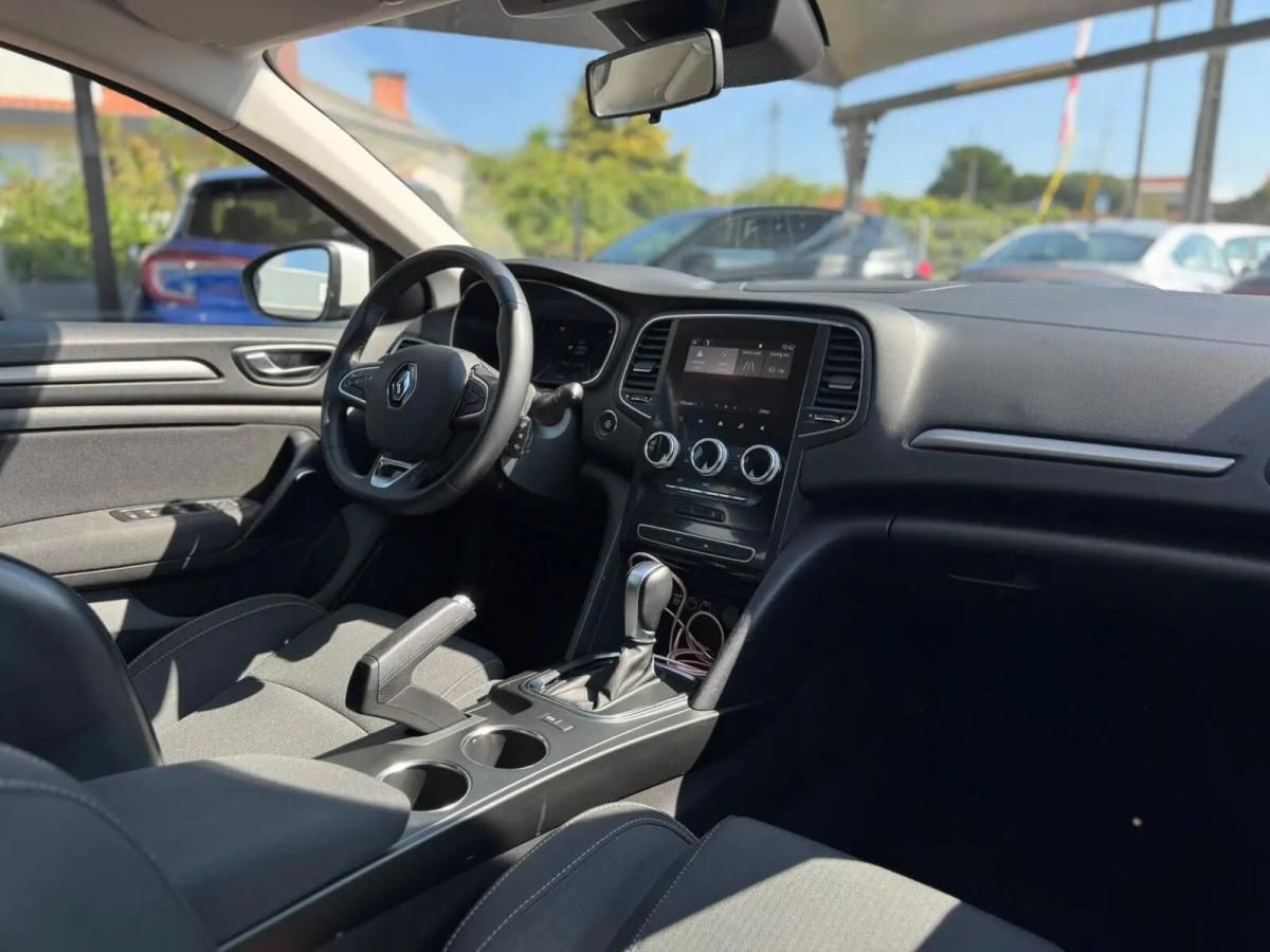 renault-megane-2022-diesel-1461cc