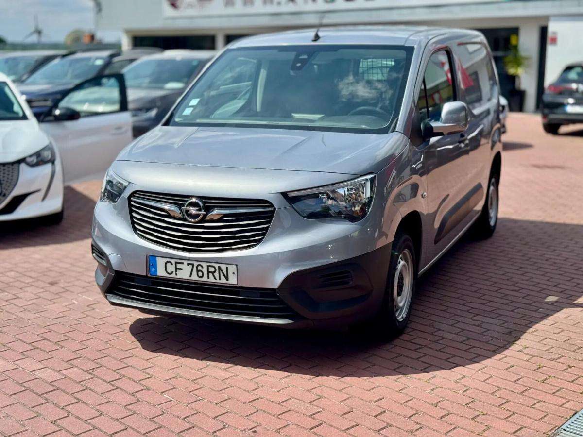 opel-combo-2019-diesel-1498cc