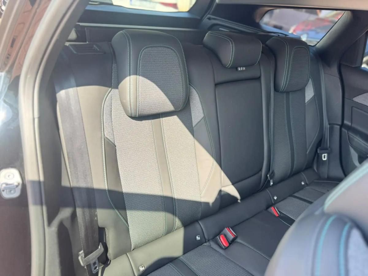 peugeot-308-sw-2023-diesel-1499cc