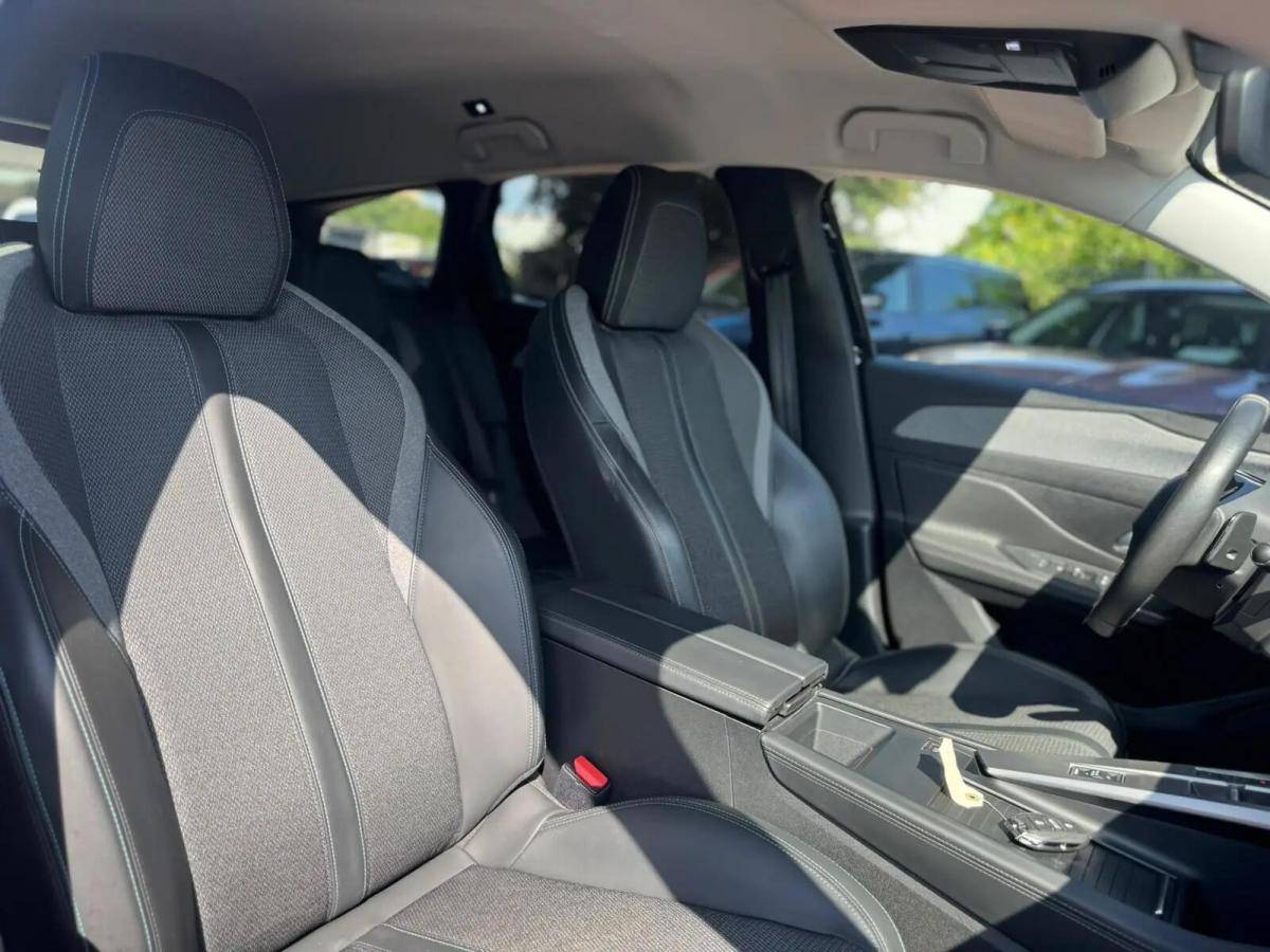 peugeot-308-sw-2023-diesel-1499cc
