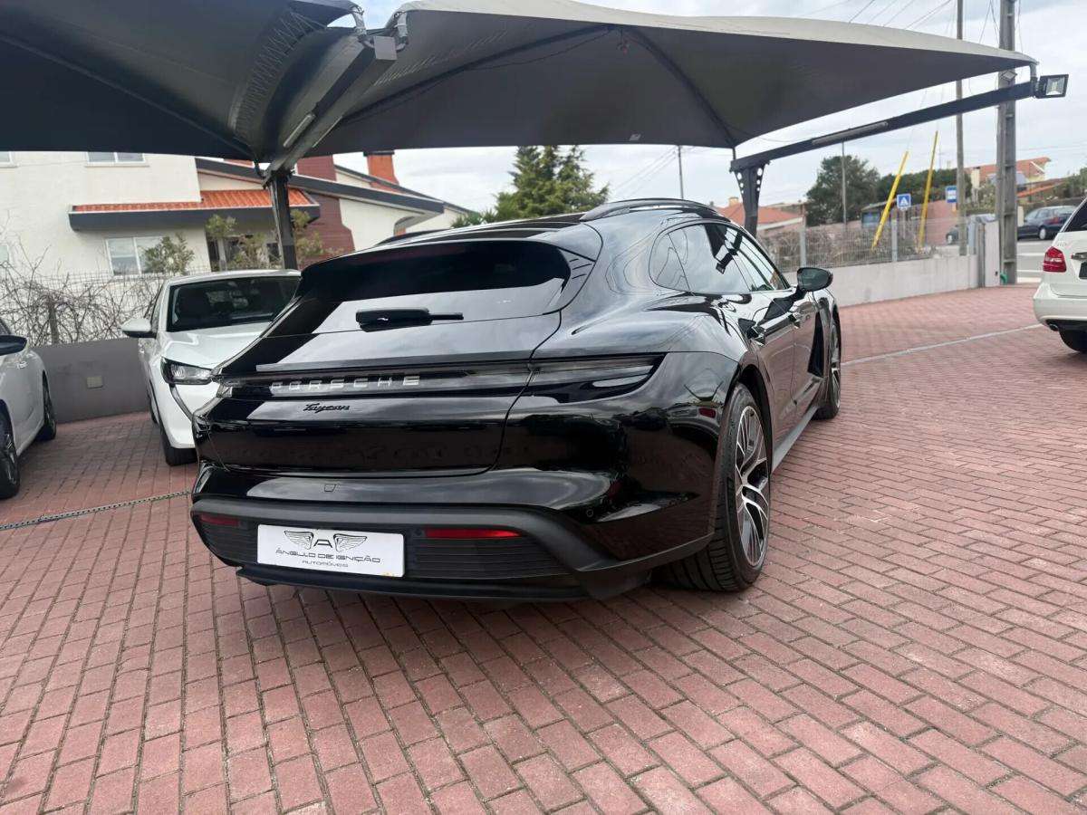 porsche-taycan-2023-eletrico-0cc