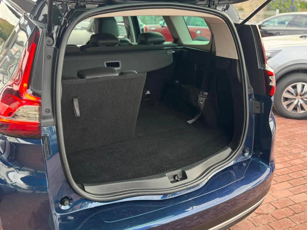 renault-grand-scenic-2020-diesel-1749cc