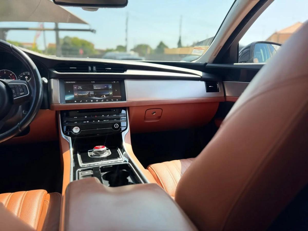 jaguar-xf-2016-diesel-1999cc
