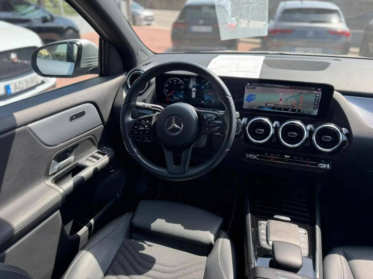 mercedes-benz-gla-200-4matic-2022-diesel-1950cc