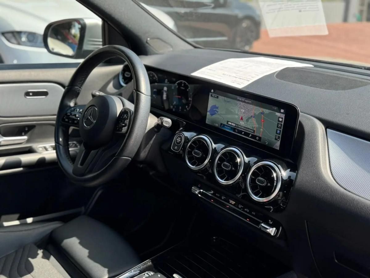 mercedes-benz-gla-200-4matic-2022-diesel-1950cc