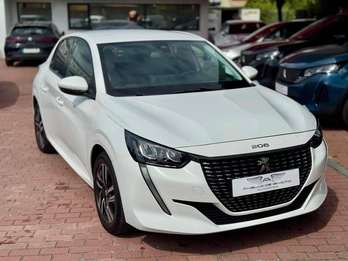 peugeot-208-2022-diesel-1499cc