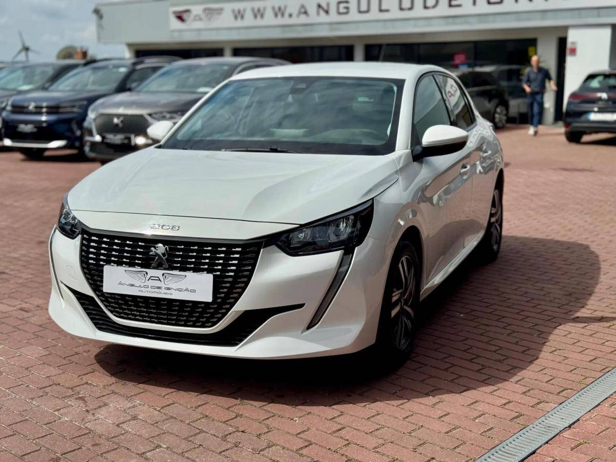 peugeot-208-2022-diesel-1499cc