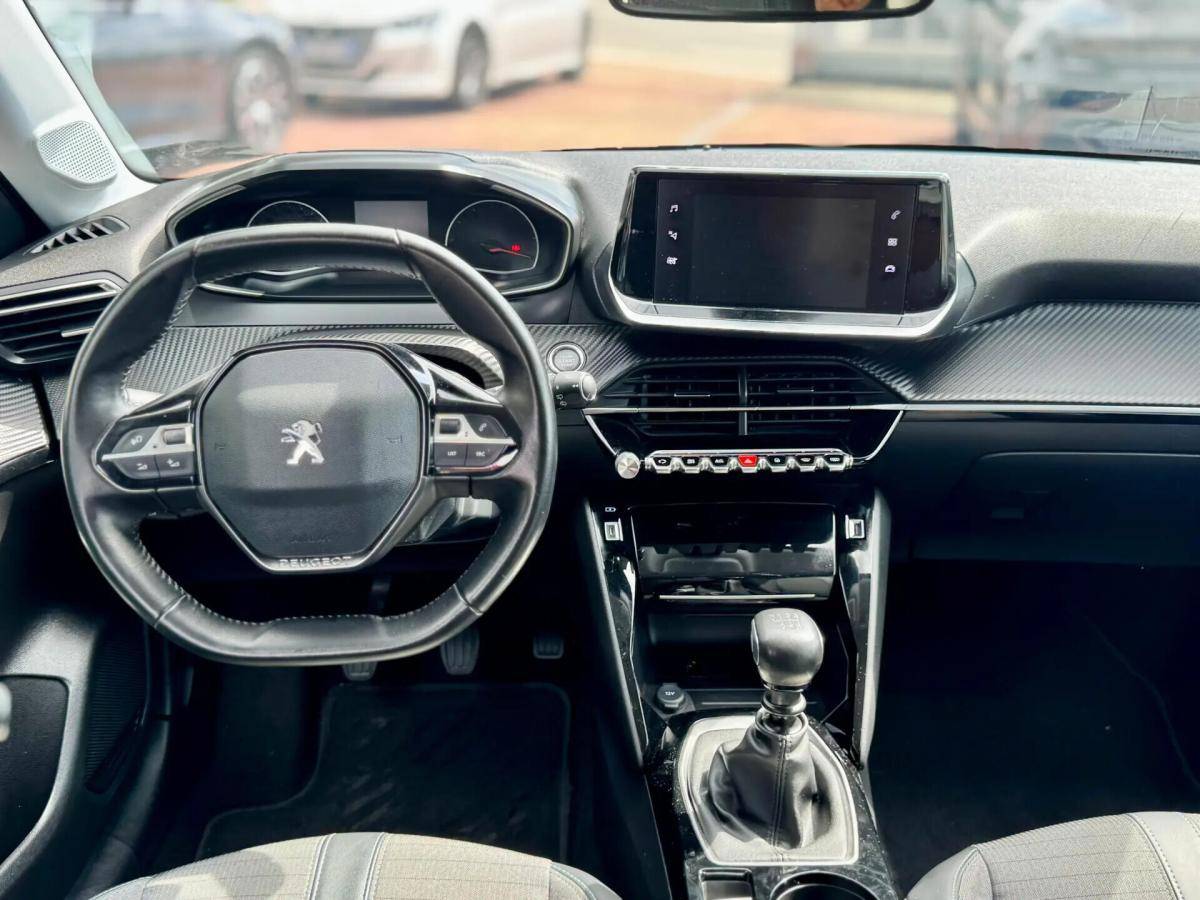 peugeot-208-2022-diesel-1499cc