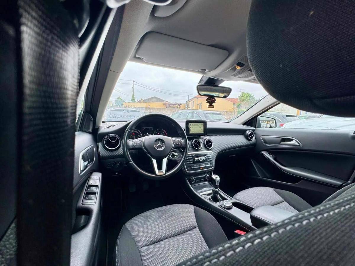 mercedes-benz-gla-180-d-2015-diesel-1461cc