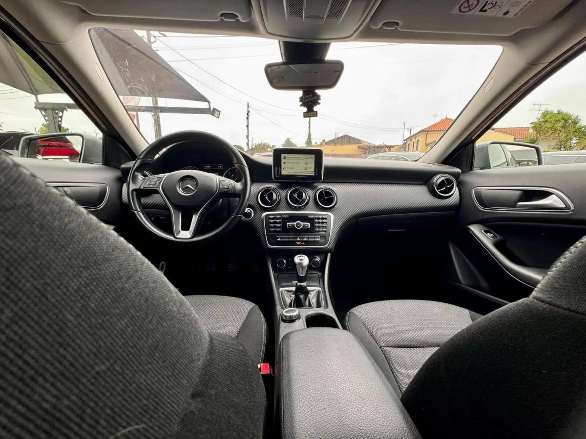 mercedes-benz-gla-180-d-2015-diesel-1461cc