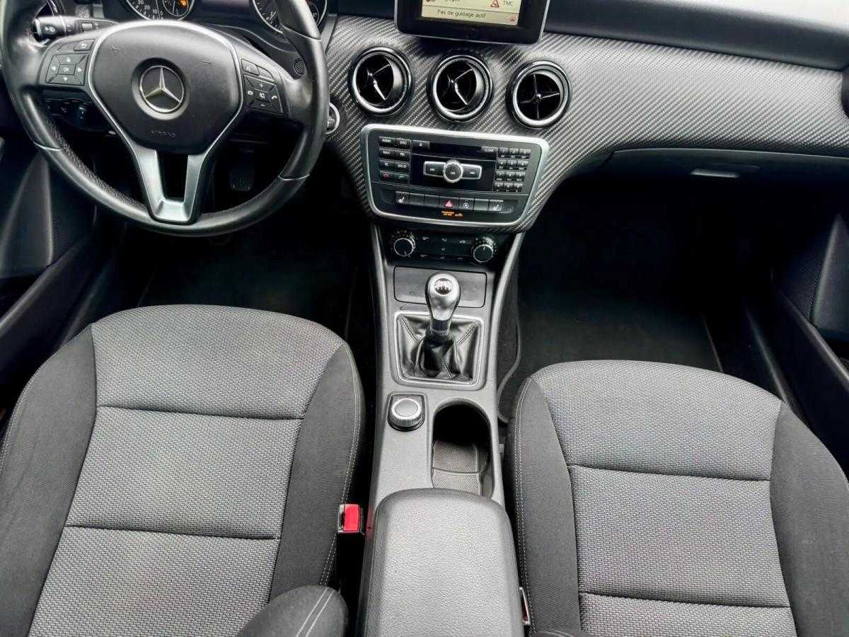 mercedes-benz-gla-180-d-2015-diesel-1461cc