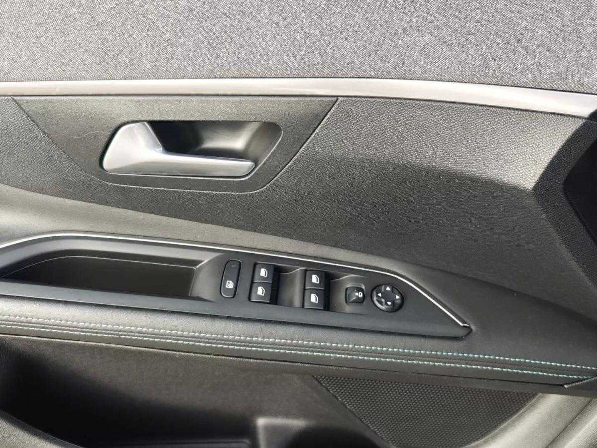 peugeot-3008-2021-hibrido-1598cc