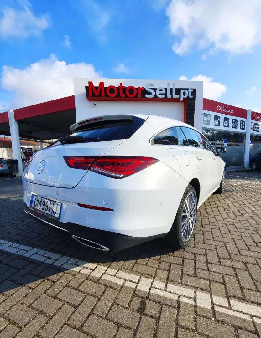 mercedes-benz-cla-2022-hibrido-1332cc