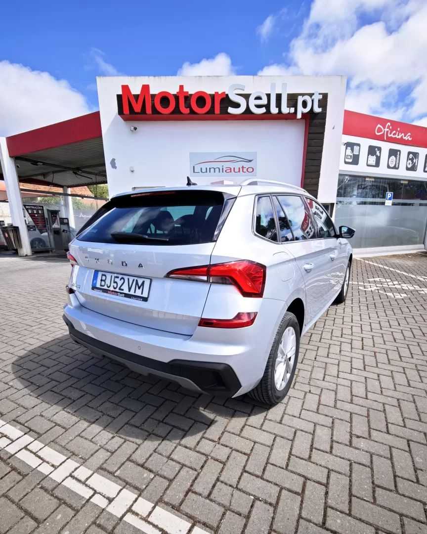 skoda-kamiq-2024-gasolina-999cc